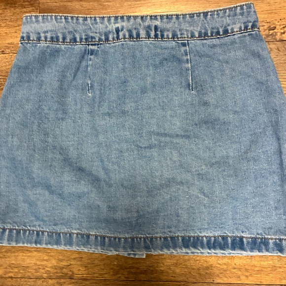 Forever 21 Blue Denim Skirt Button Down Skirt Size Small - Picture 6 of 6